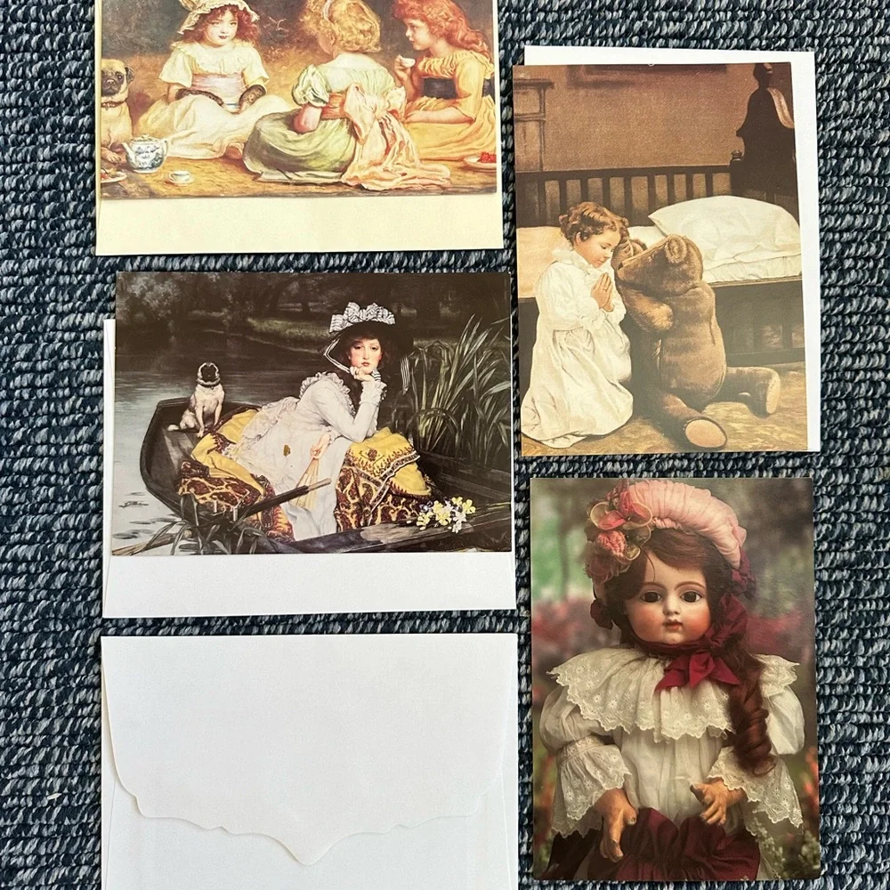 New 4 of different brand of Art Girl’s cards with envelopes.